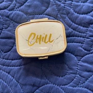 NWT Simply Southern Pillbox with mirror